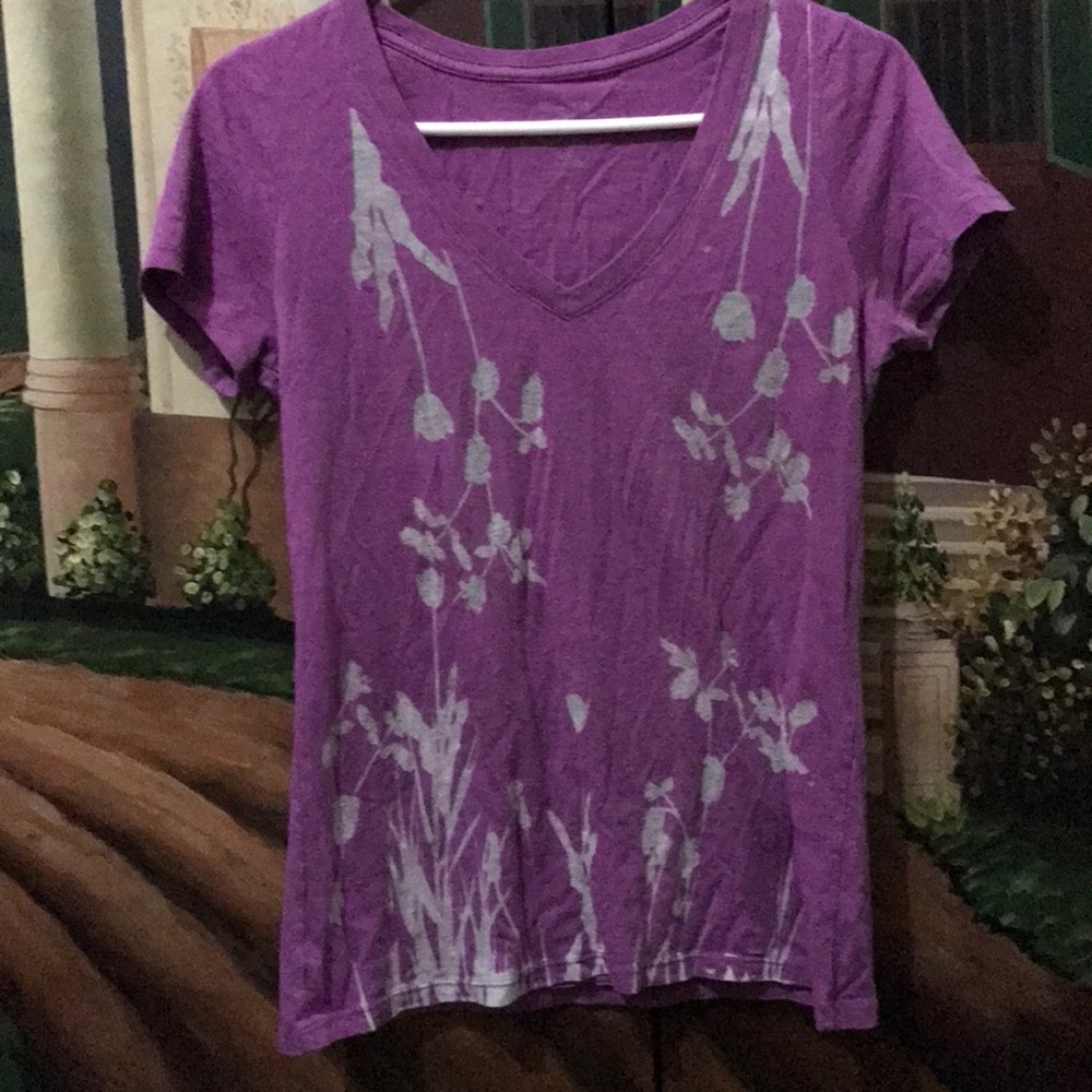 Purple & White floral Old Navy Shirt